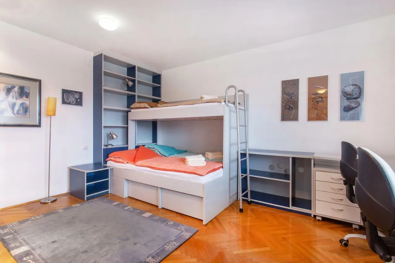 Apartmán Relax & Enjoy Lublaň 0*,